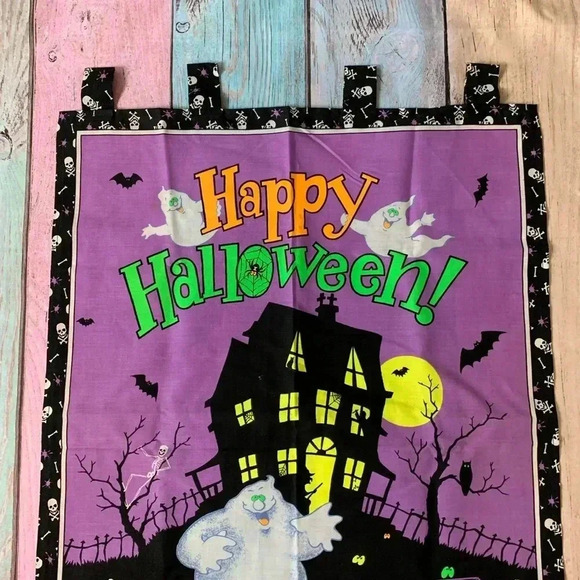 Vintage Halloween flag decor - Picture 2 of 8